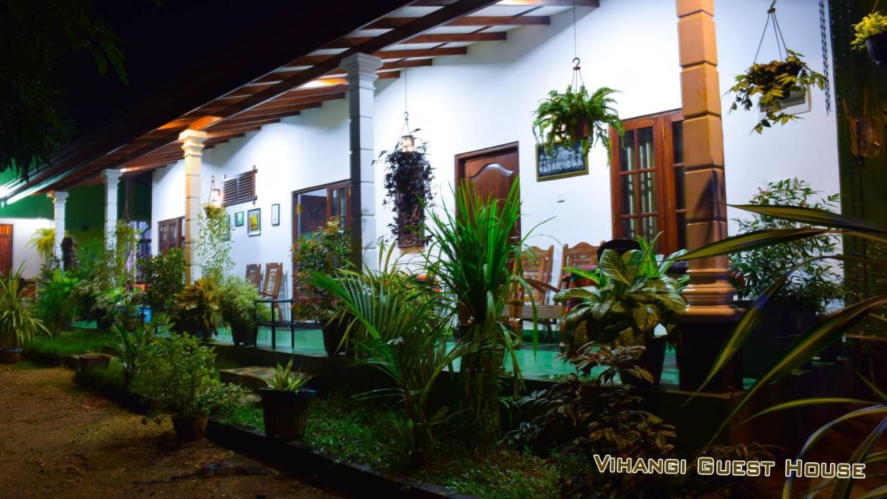 Vihangi Guesthouse ดัมบูลลา ภายนอก รูปภาพ