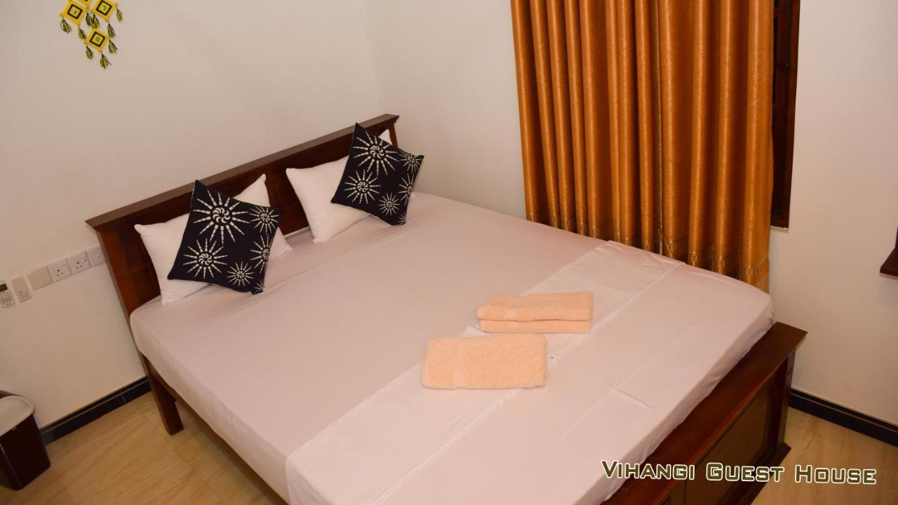 Vihangi Guesthouse ดัมบูลลา ภายนอก รูปภาพ