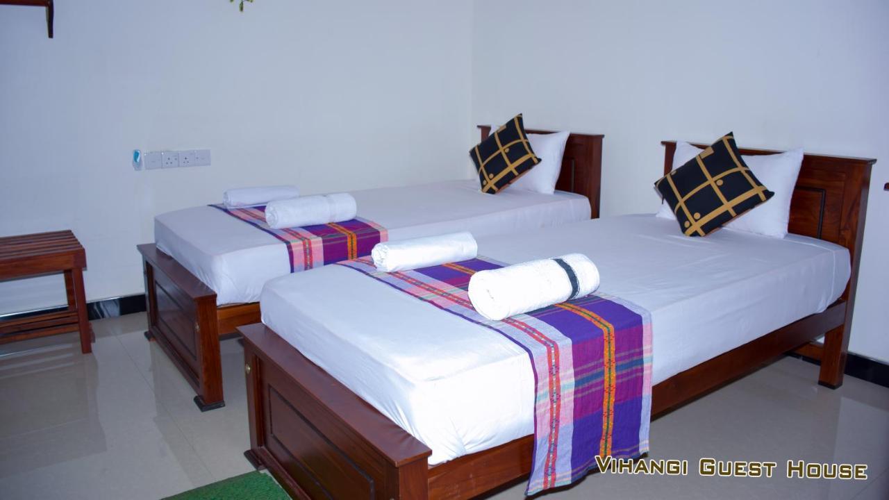 Vihangi Guesthouse ดัมบูลลา ภายนอก รูปภาพ