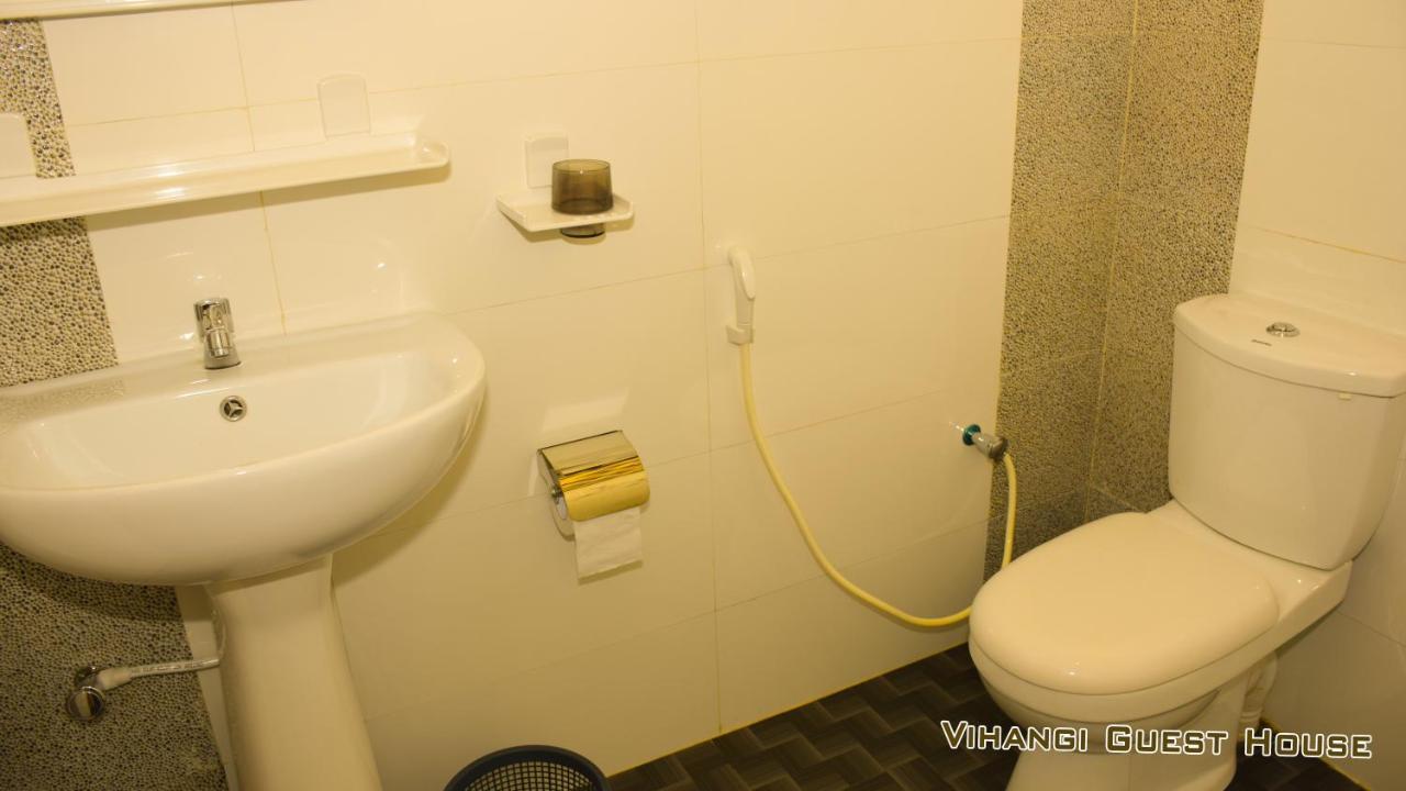 Vihangi Guesthouse ดัมบูลลา ภายนอก รูปภาพ